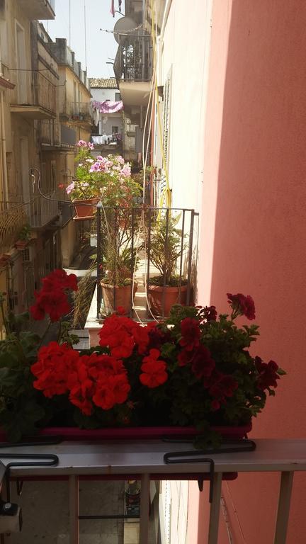 Casa Sant'Anna Apartment Ragusa Bagian luar foto