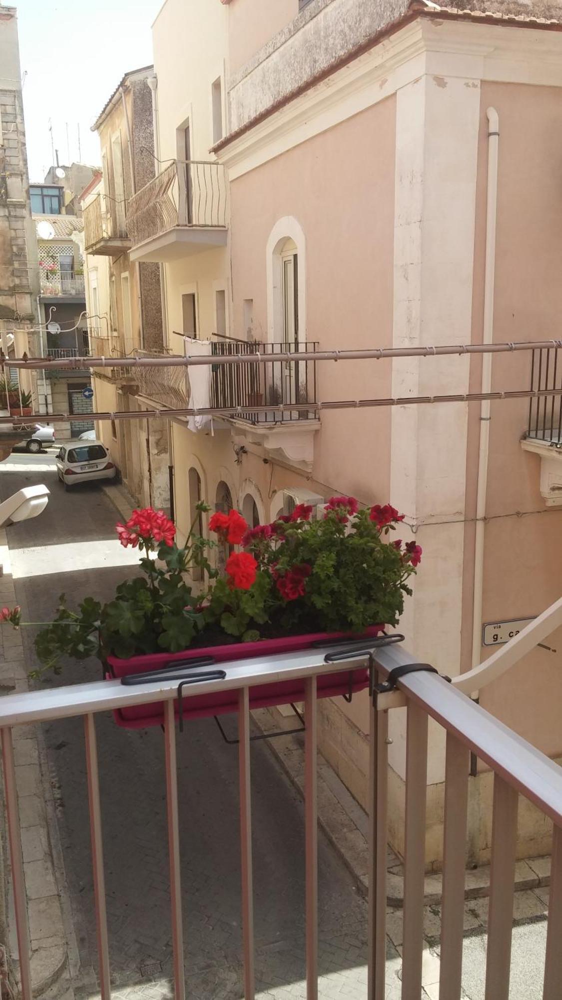 Casa Sant'Anna Apartment Ragusa Bagian luar foto